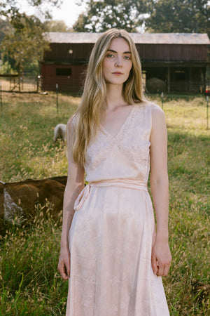 1930s jacquard silk lace nightgown