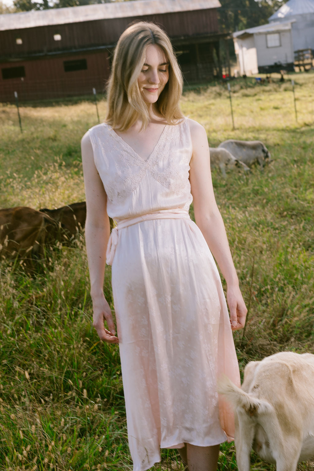 1930s jacquard silk lace nightgown