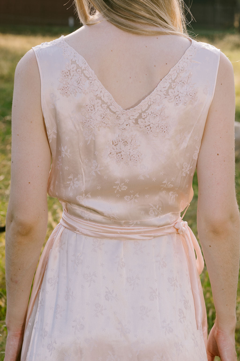 1930s jacquard silk lace nightgown
