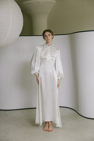 1930s ivory satin nightgown