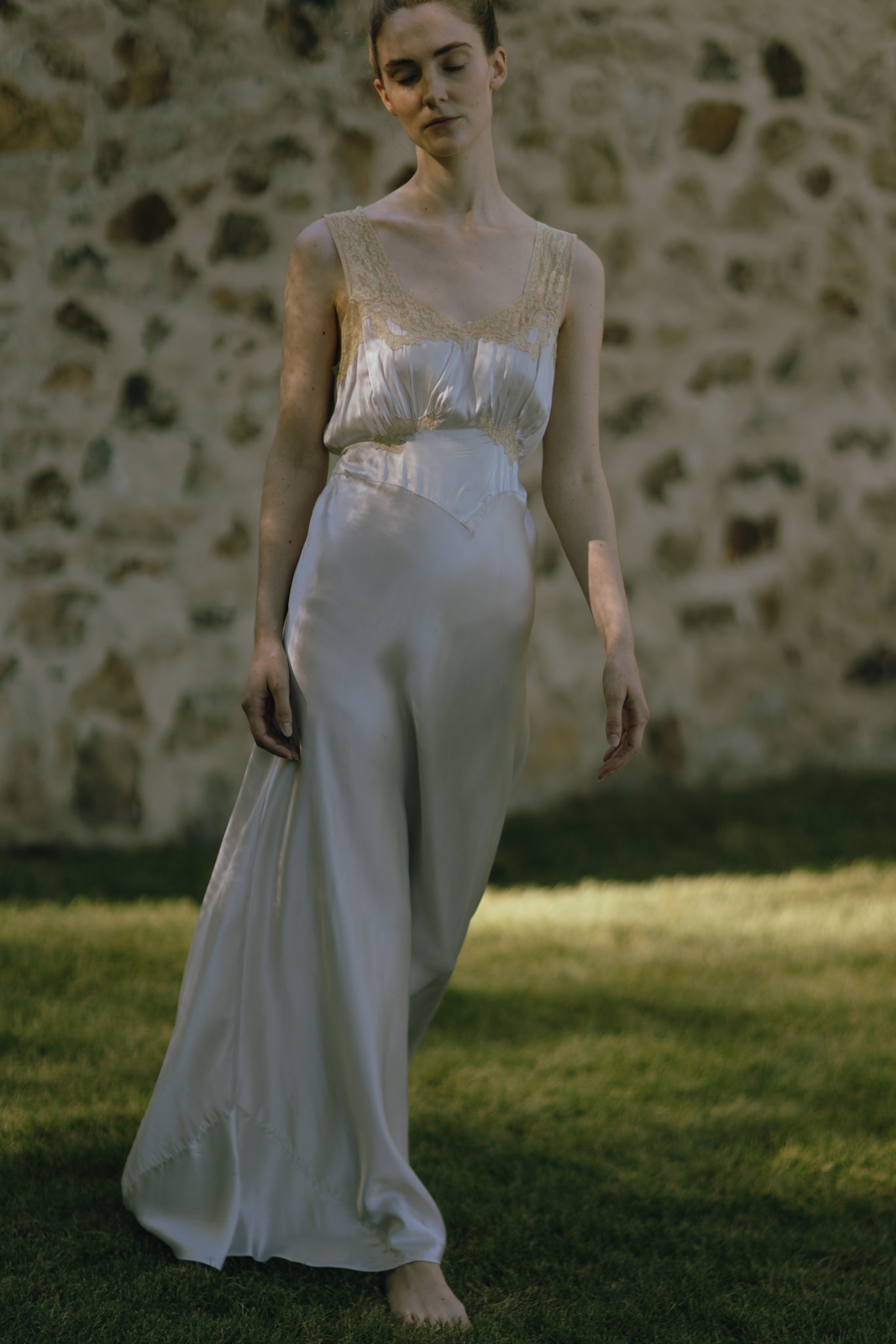 1930s iridescent lavender silk nightgown