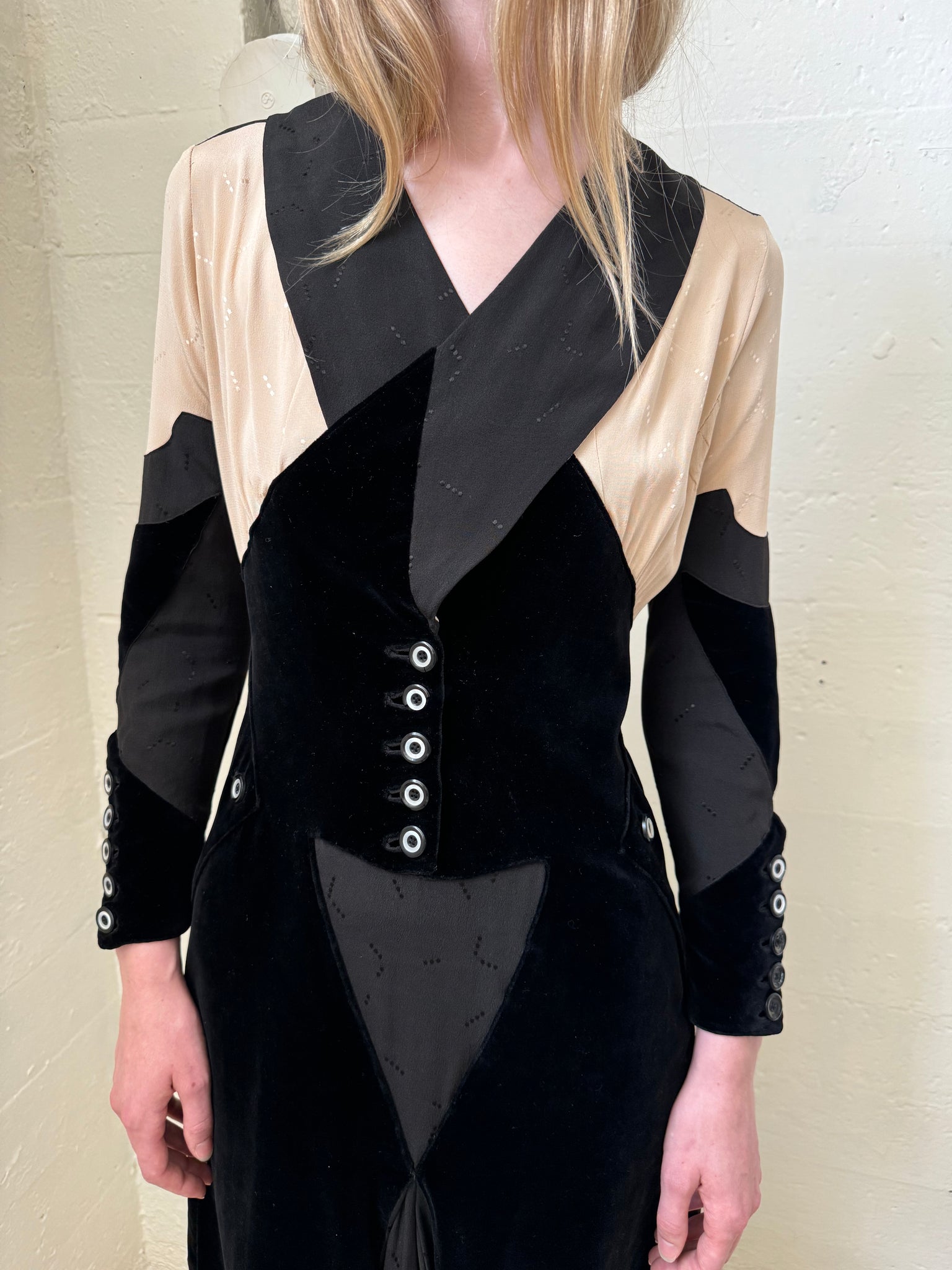 1930s art deco Crepe velvet dress