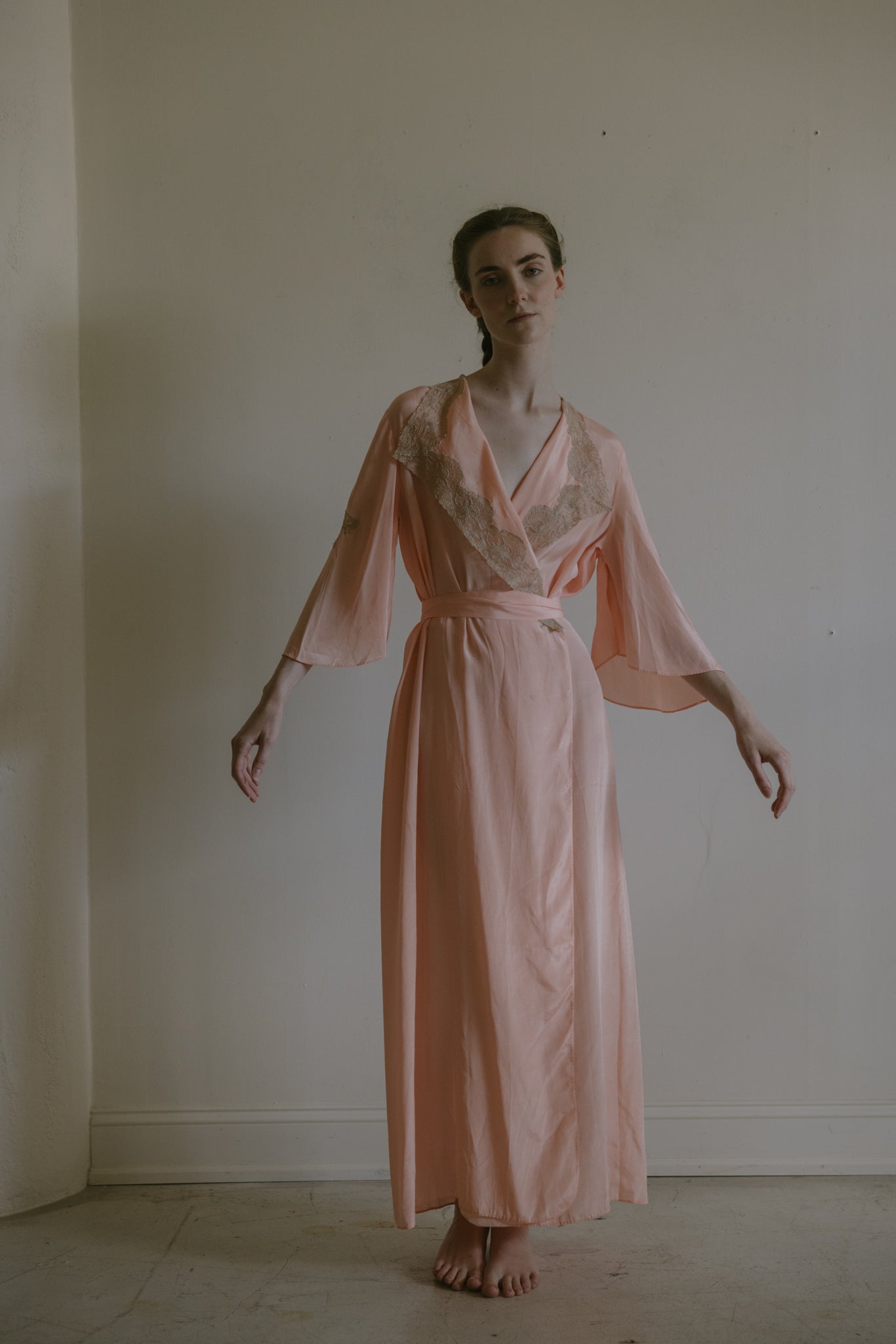 C. 1930s silk lace bell sleeve robe