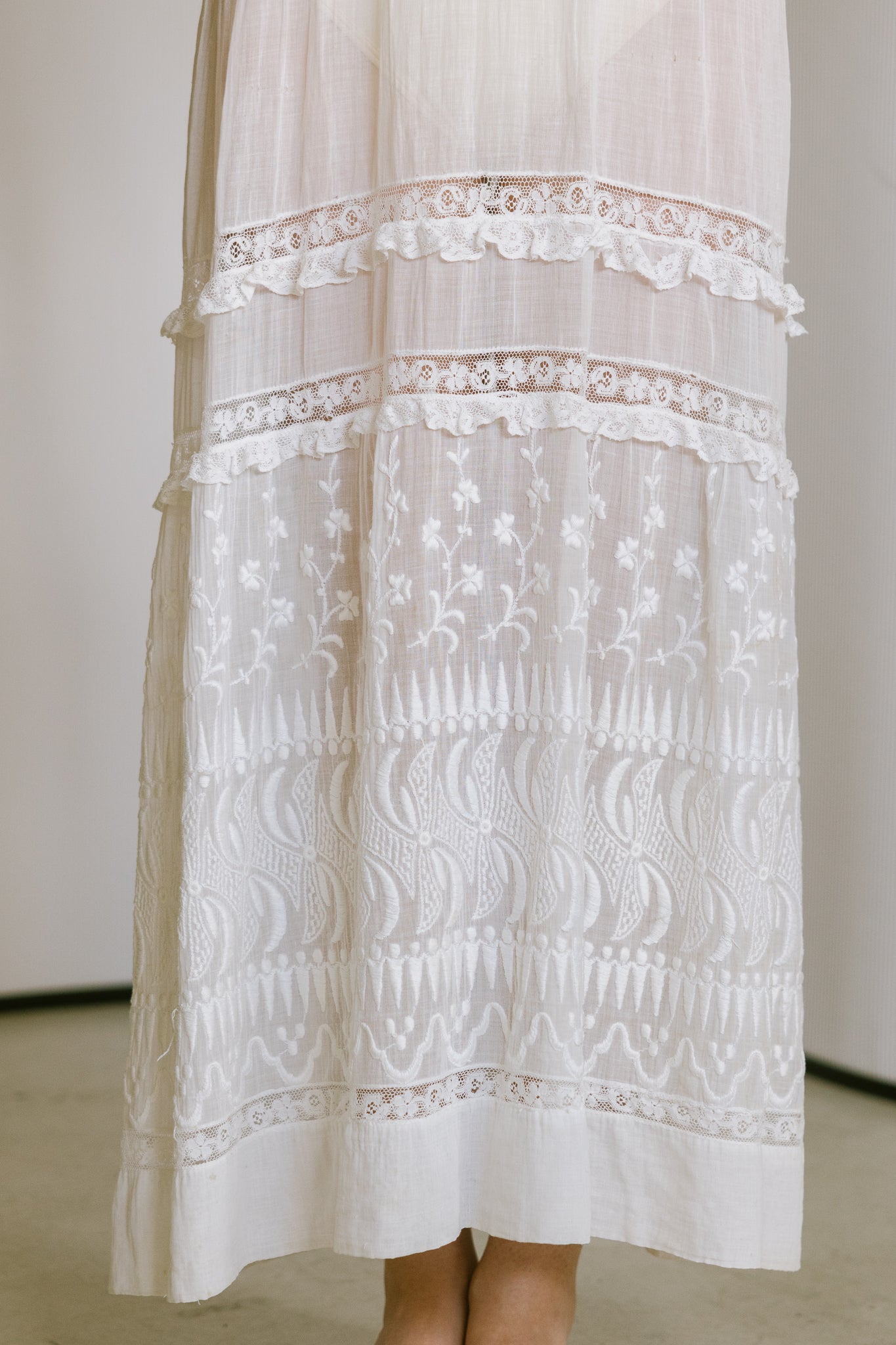 1910s Edwardian lawn gown