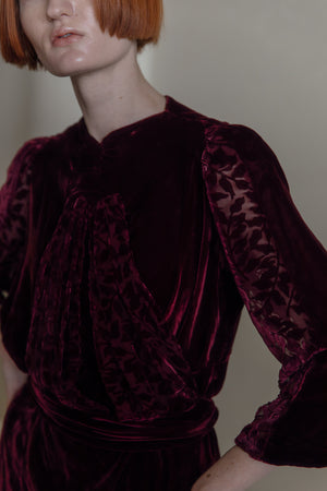 1930s garnet devoré velvet dress