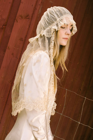 1800s lace net bonnet wedding veil