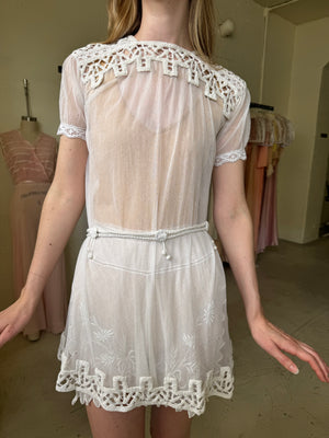 1900s French net tunic