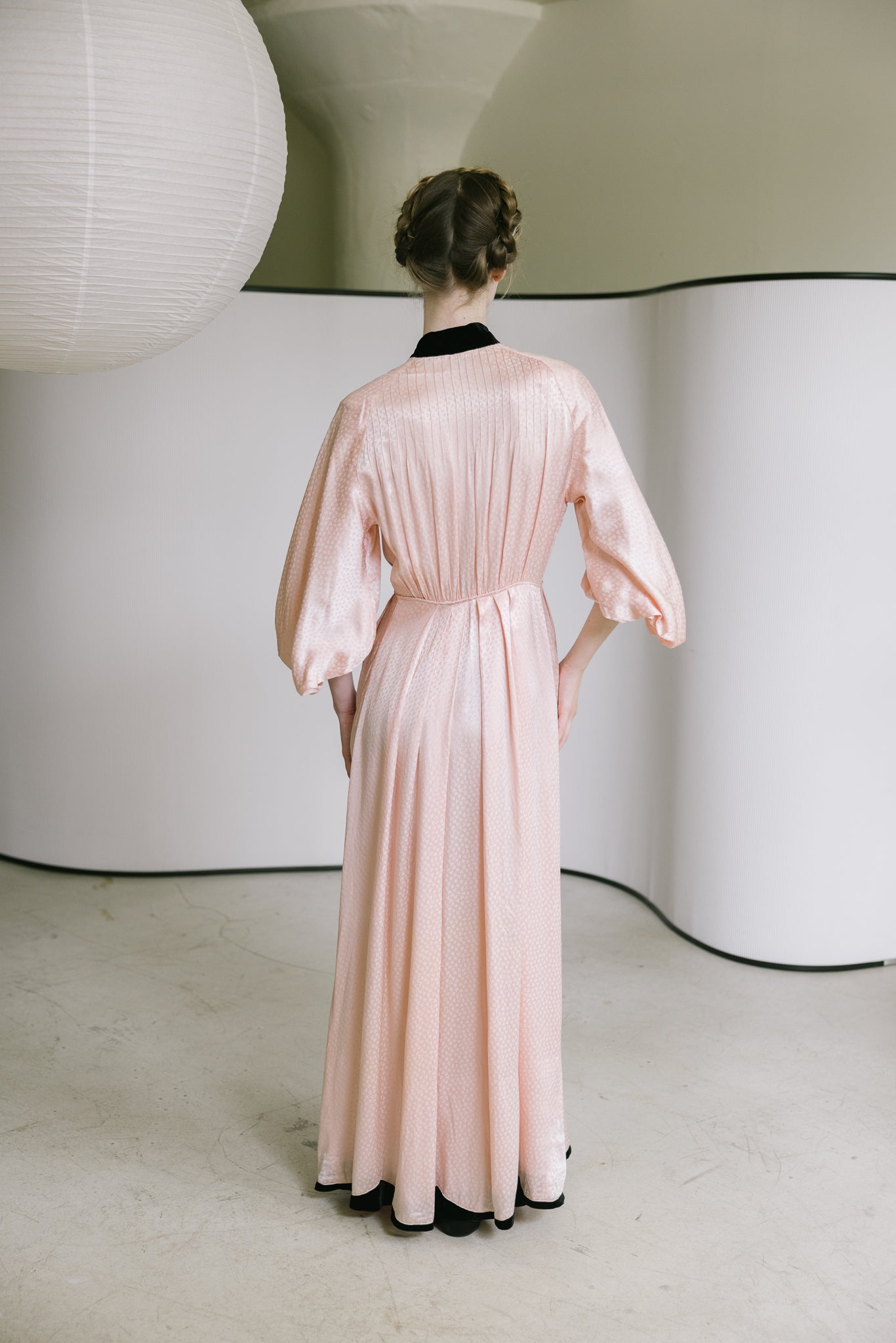 1930s printed silk satin balloon sleeve gown, France