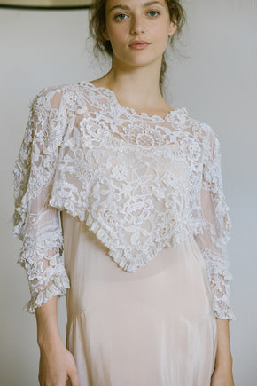 1910s pointed mixed lace embroidered blouse