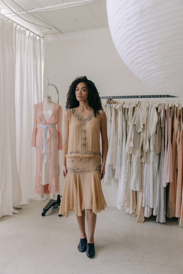 1920s peach silk chiffon beaded flapper dress