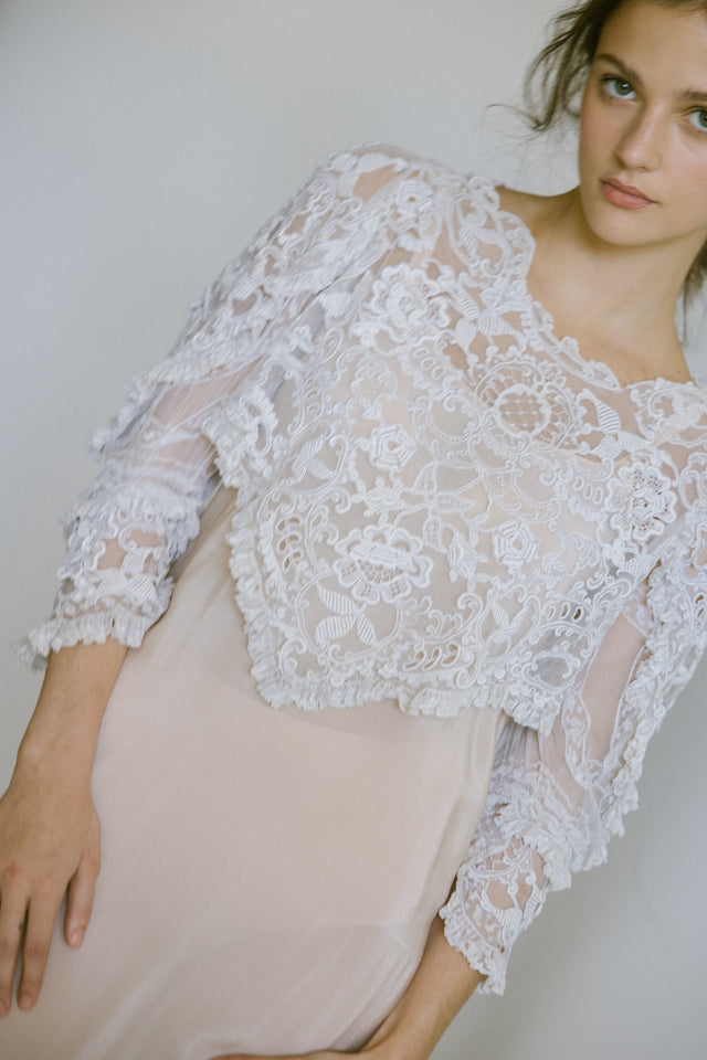 1910s pointed mixed lace embroidered blouse