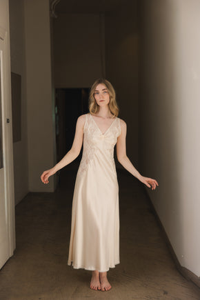 Vintage mid century Dior peignoir set