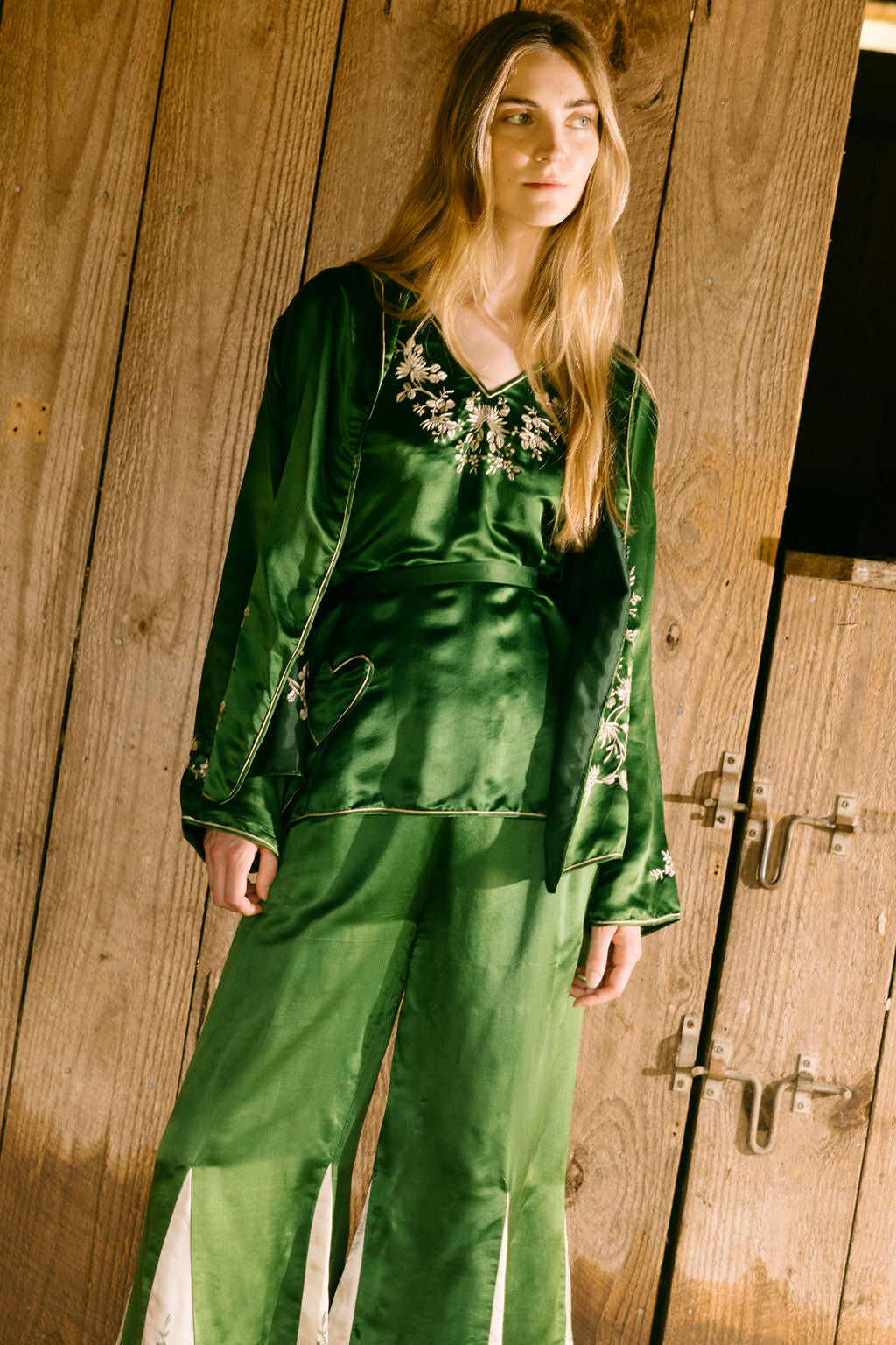 Antique 1920s emerald silk 4 piece chinoiserie set