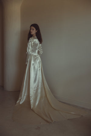 1930s pleated satin Art Deco wedding gown Devore Vintage 1930s pleated satin Art Deco wedding gown Devore Vintage