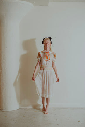 Antique 1920s Hungarian dress