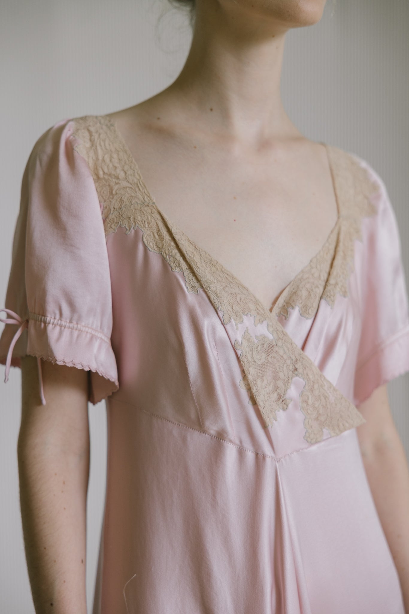 1930s light mauve silk satin lace gown, France
