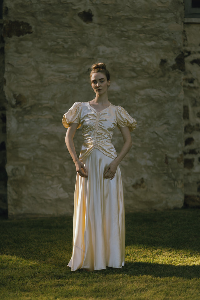 C. 1940s cream puff sleeve wedding gown