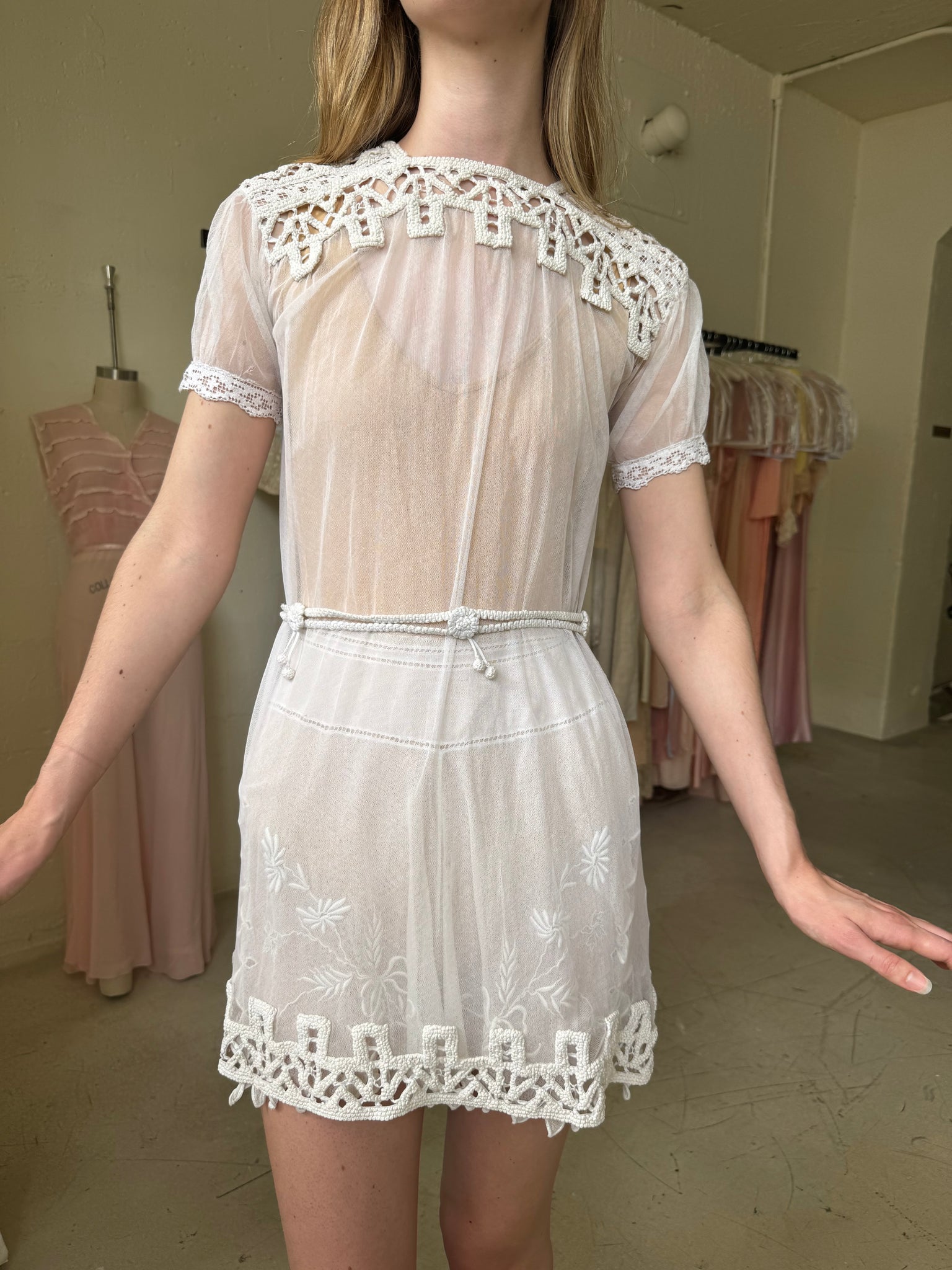 1900s French net tunic