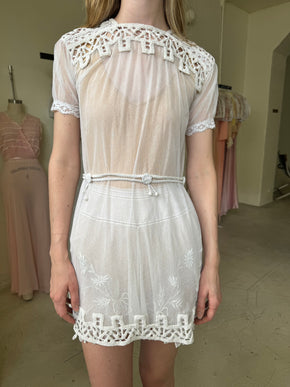 1900s French net tunic