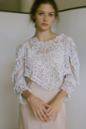 1910s pointed mixed lace embroidered blouse