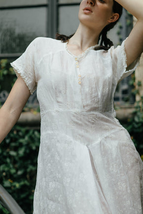 1930s flocked organdy summer dress