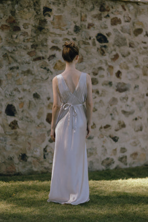 1930s iridescent lavender silk nightgown