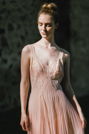 Vanity fair 1940s pink peignoir set