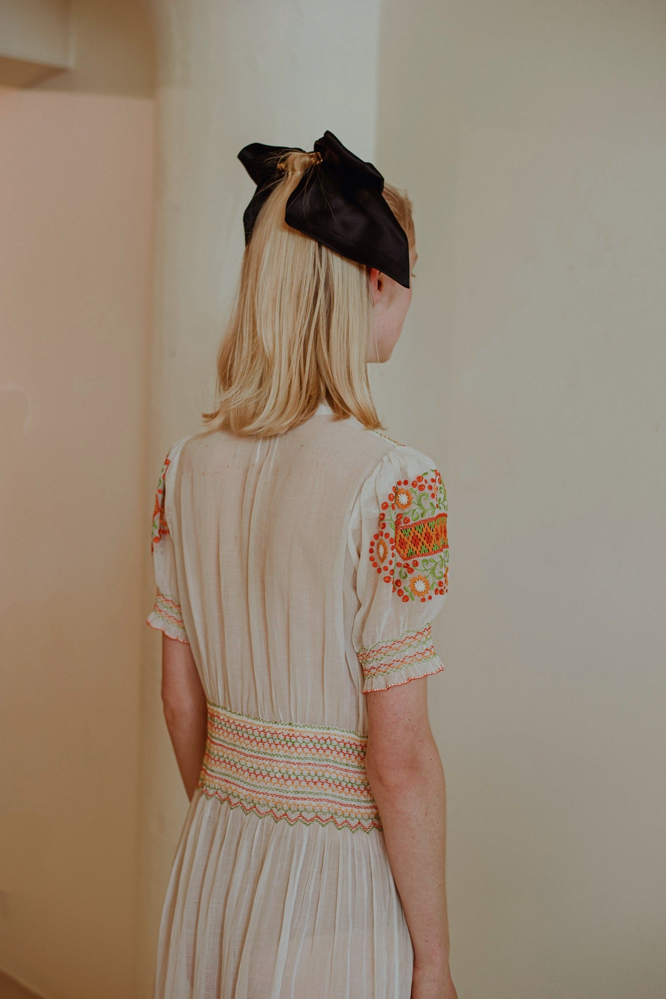 Antique 1920s Hungarian dress