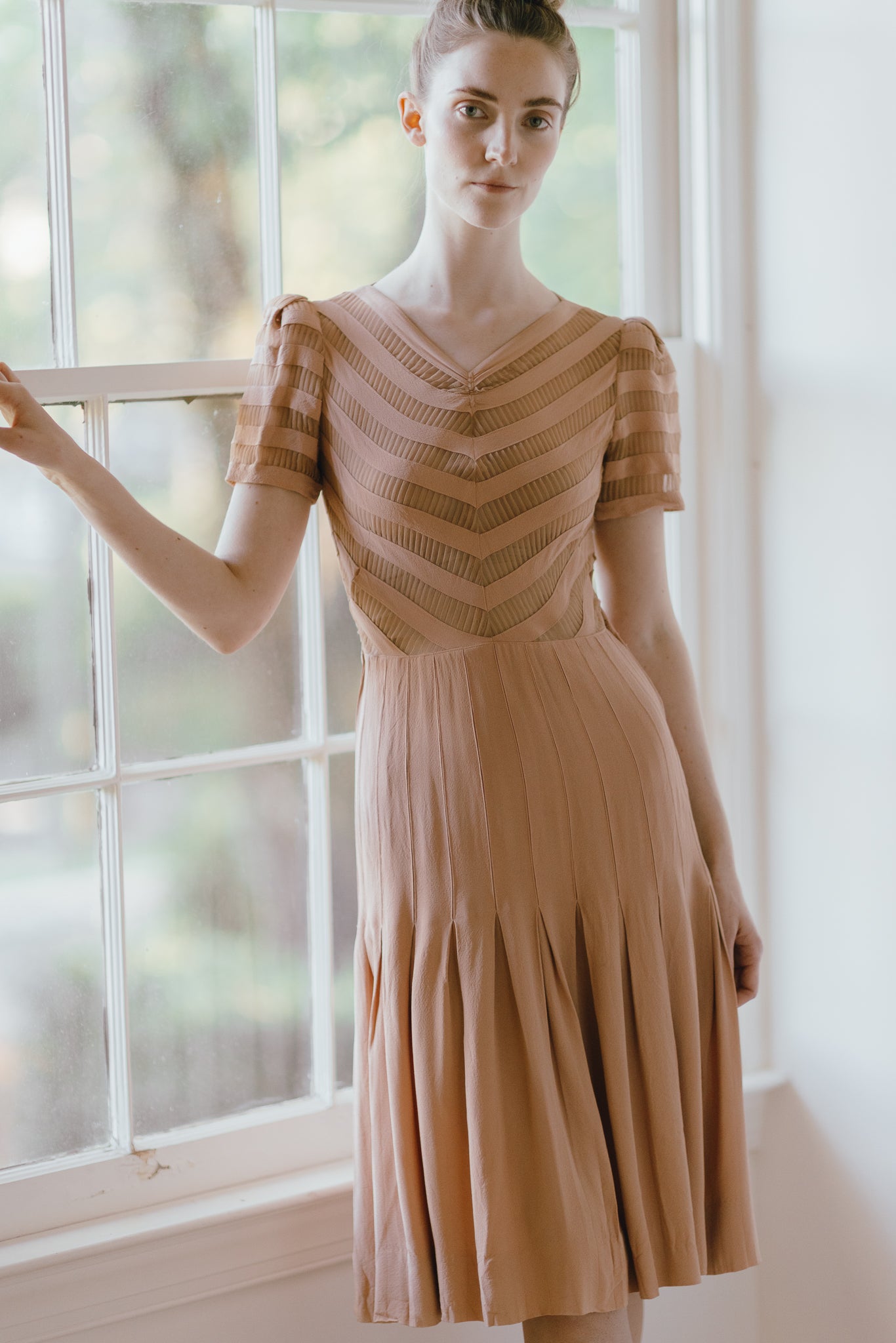 1930s rayon crepe day dress