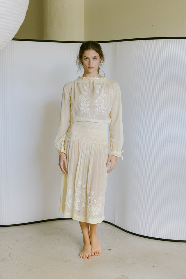 1920s Hungarian embroidered cotton dress