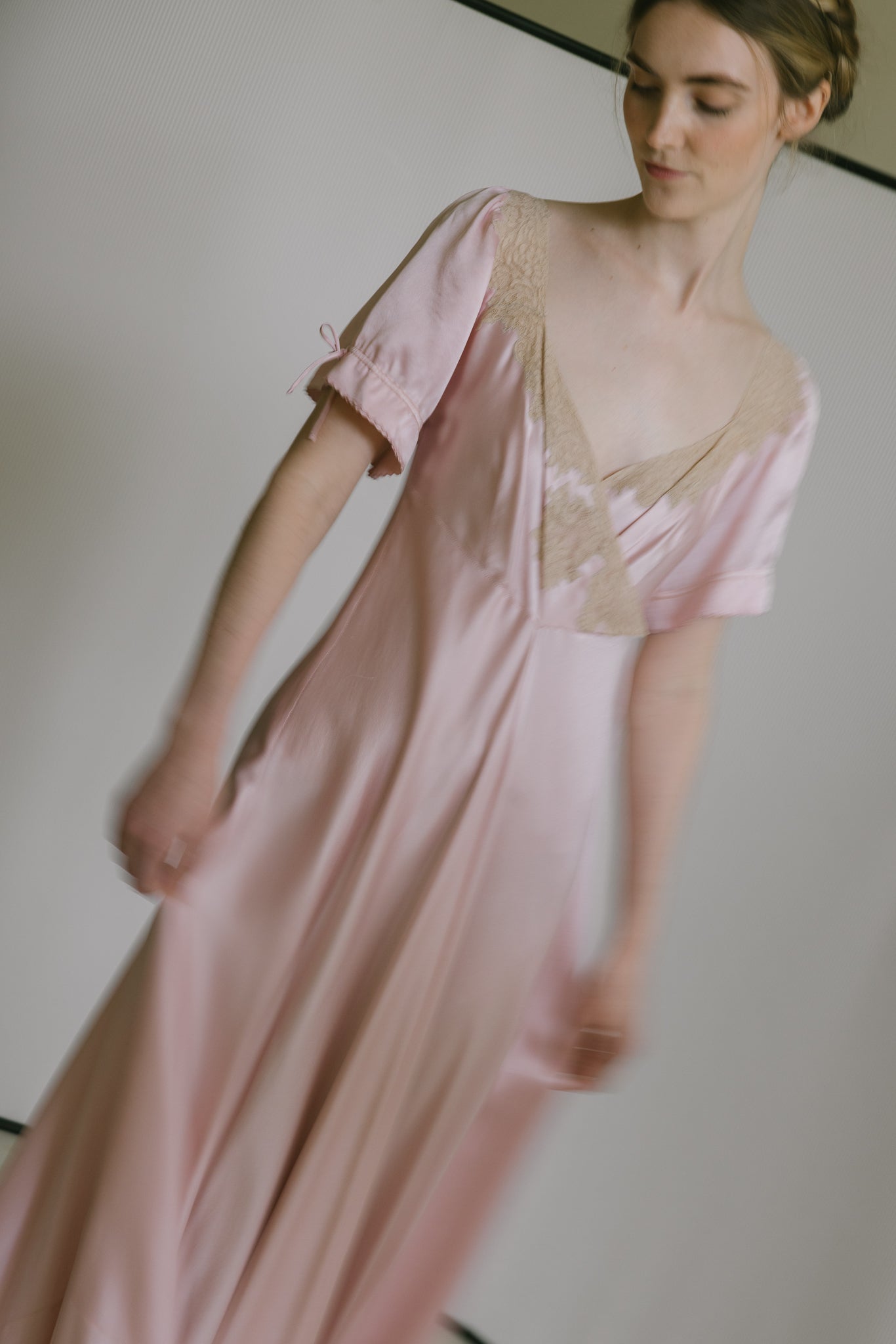 1930s light mauve silk satin lace gown, France
