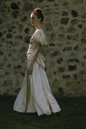 C. 1940s cream puff sleeve wedding gown