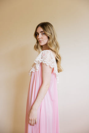 1960s baby pink Lucie Ann lace nightgown