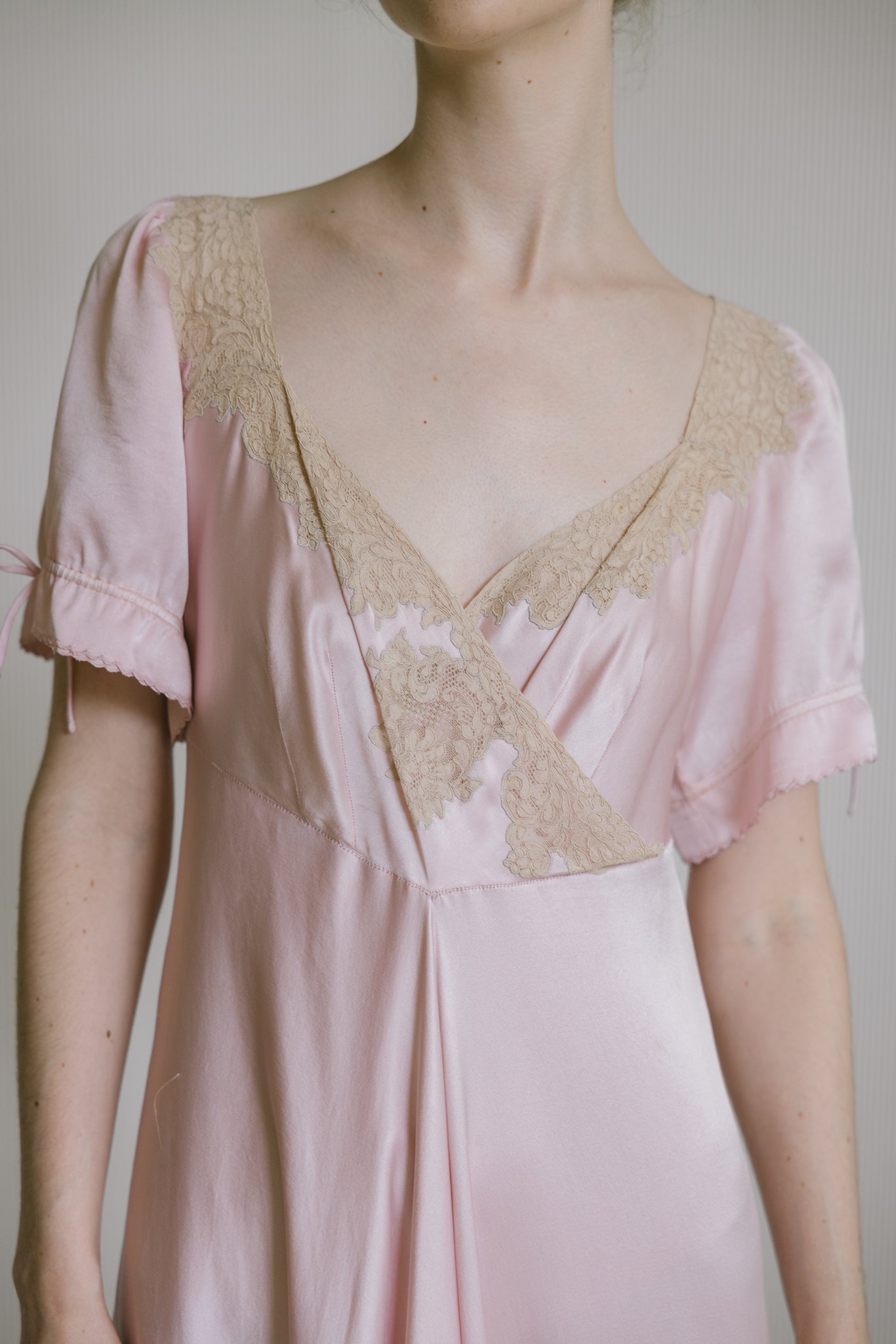 1930s light mauve silk satin lace gown, France