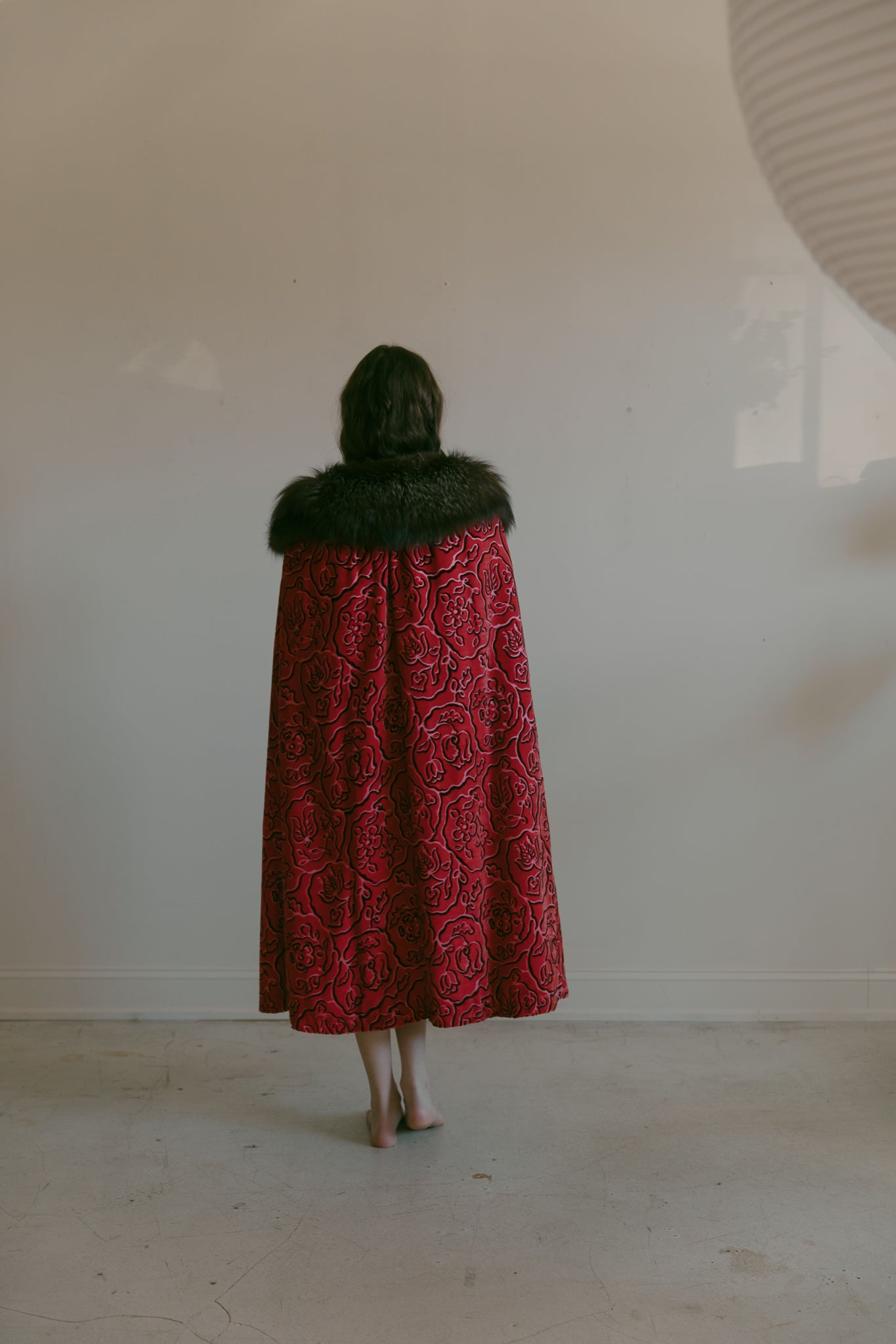 1920s panne silk velvet magenta cape with fox fur