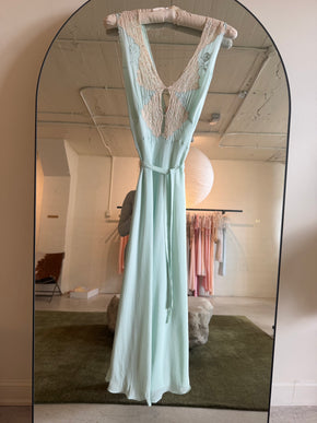 1930s blue chiffon Yolande slip
