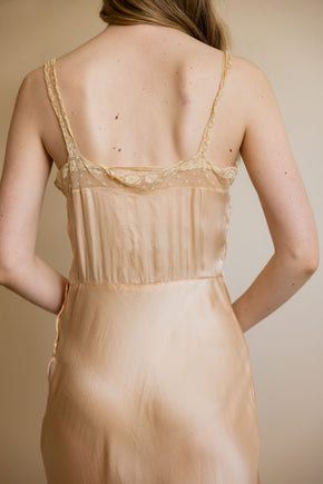 1930s silk lace bow half slip