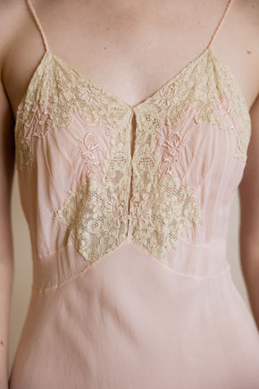 1930s Yolande pink rayon lace half slip