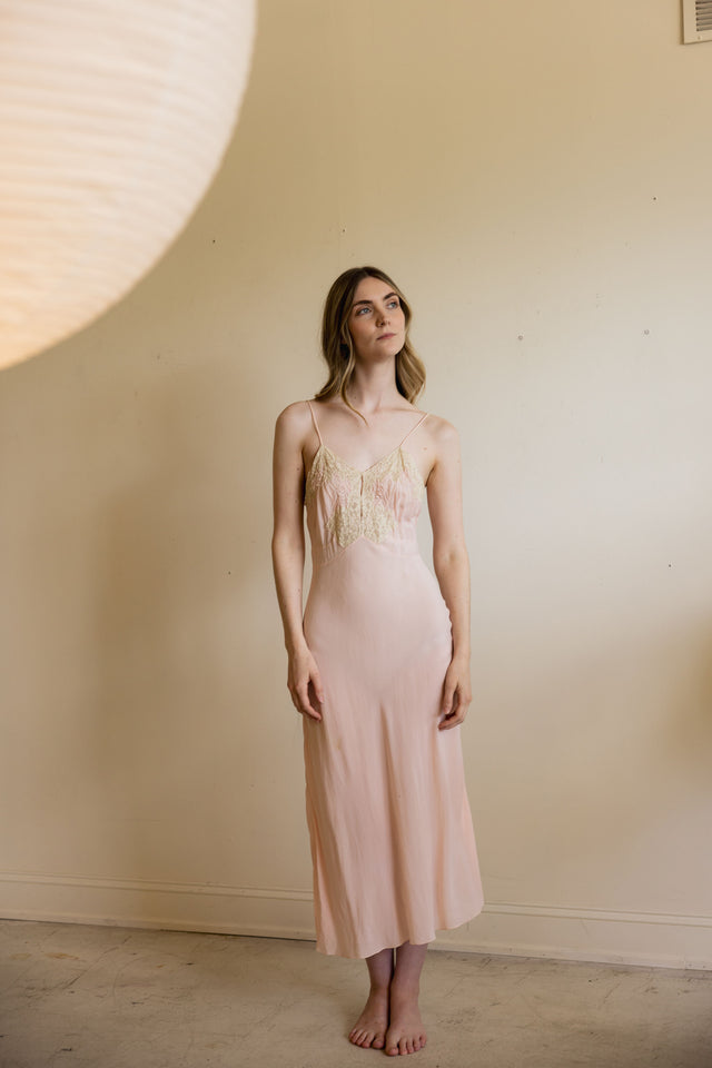 1930s Yolande pink rayon lace half slip