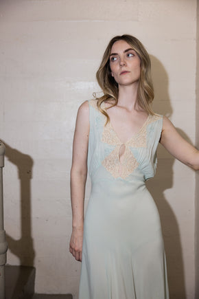 1930s blue chiffon Yolande slip