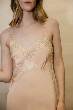 1930s Yolande pure silk lace embroidered half slip