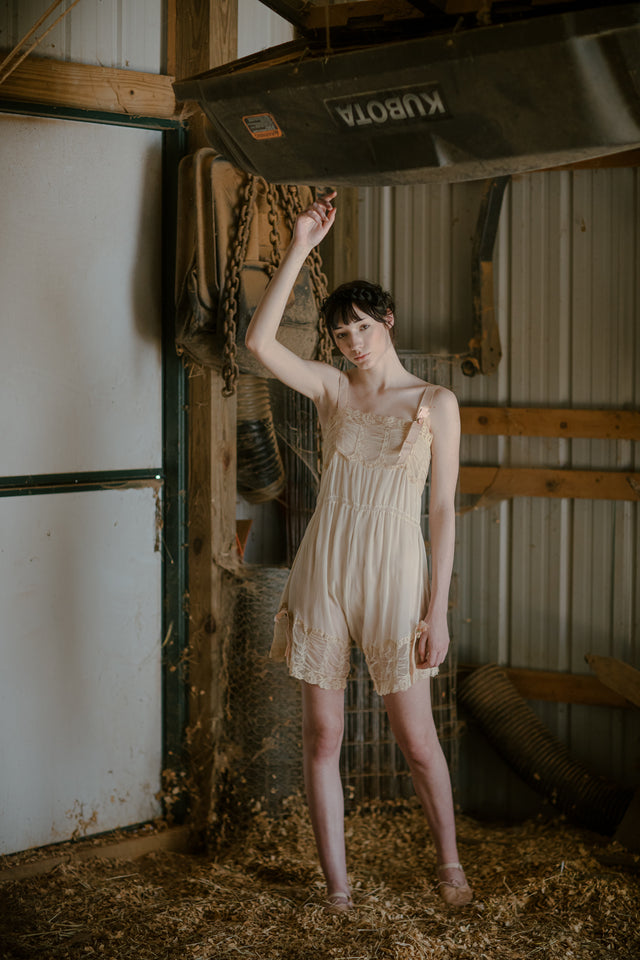 1920s silk step in